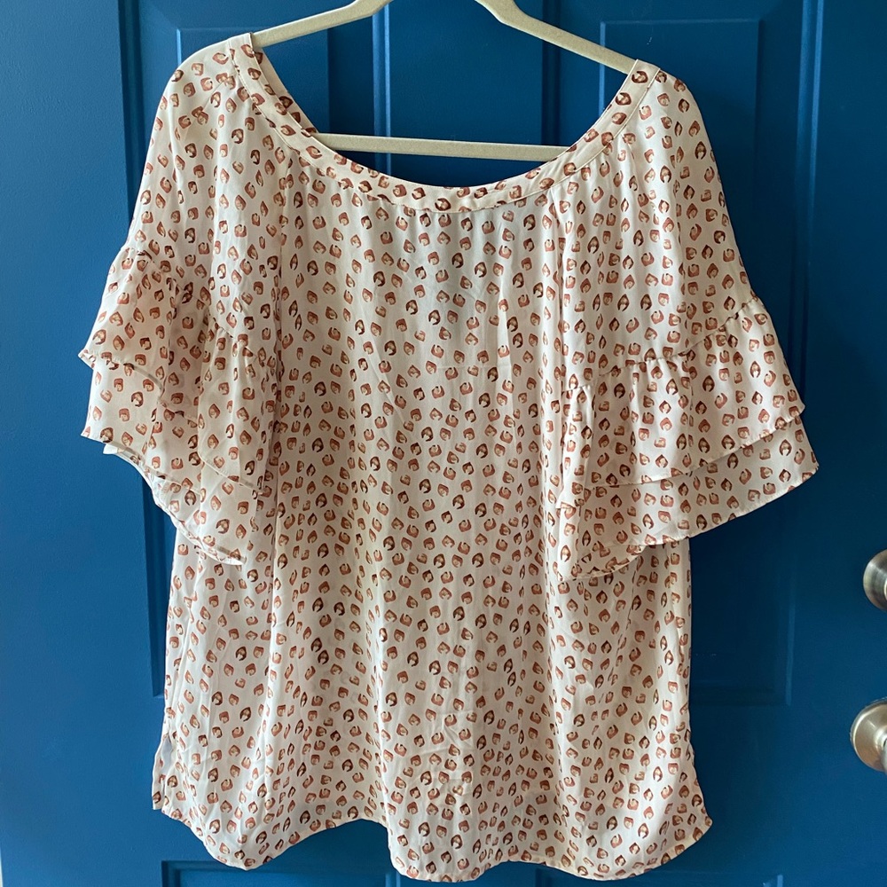 LOFT short sleeved blouse